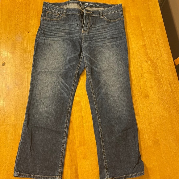 Apt 9 crop jeans - Picture 1 of 3